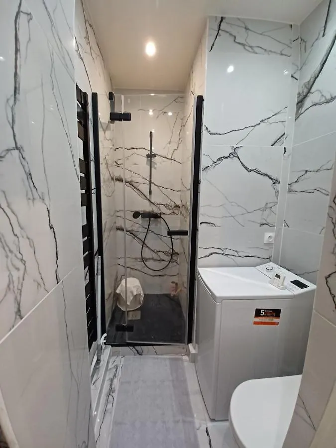 Studioparis17 Paris