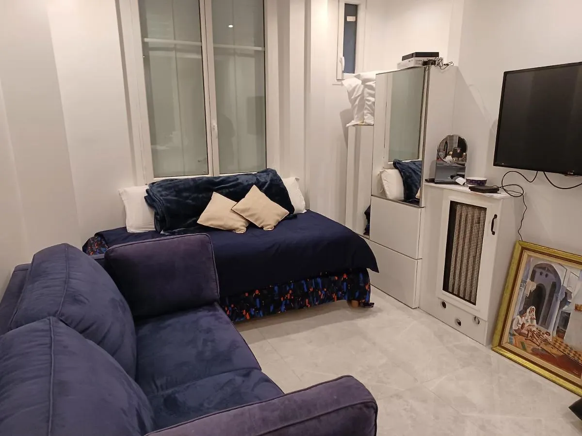 Apartment Studioparis17